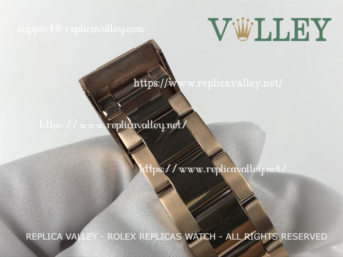 GM401 Rolex GMT-Master II 126715 Rootbeer Ceramic Bezel