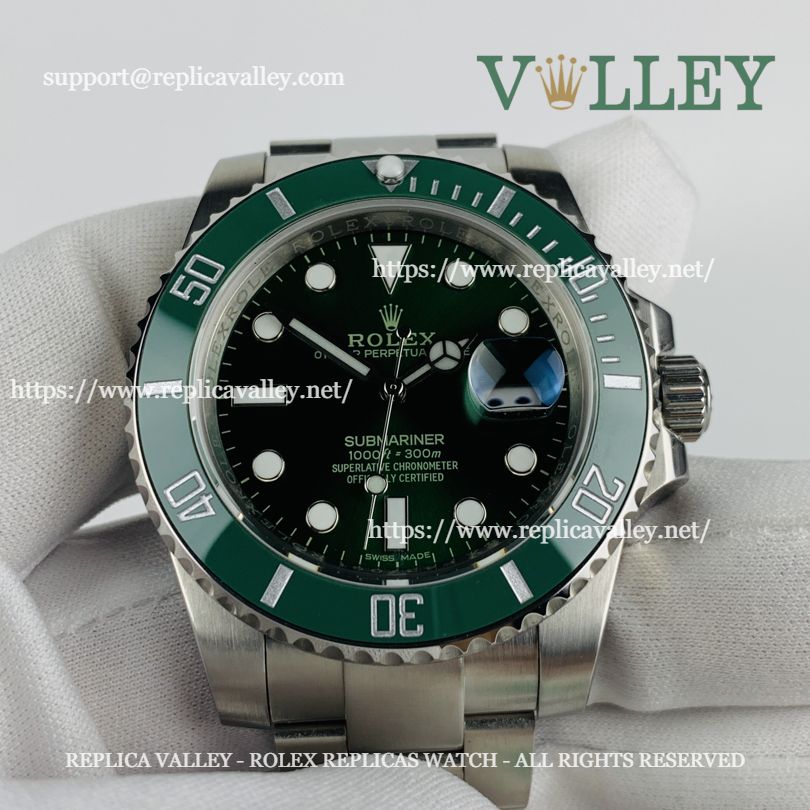 Rolex Submariner Replica Date Hulk 40mm 116610LV