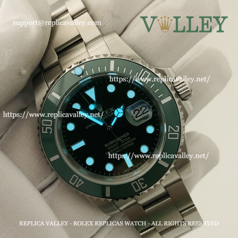 Rolex Submariner Replica Date Hulk 40mm 116610LV