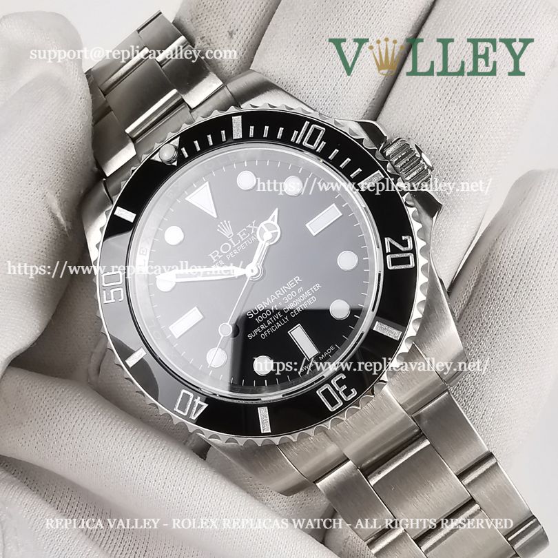 S201 Rolex Submariner 114060 No Date