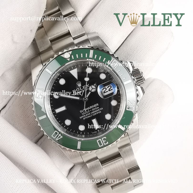 J37983: Rolex Submariner 41 Starbucks, Ref. 126610LV, Unworn 2022 Fu –  Paul Duggan Fine Watches