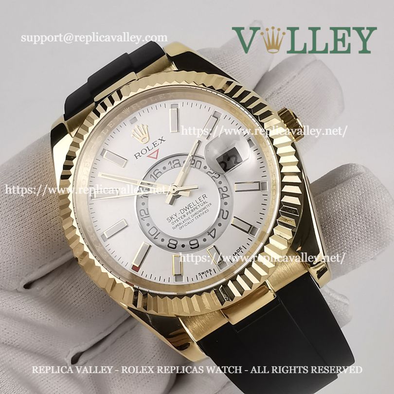Rolex Sky-Dweller 326238 Yellow Gold Bright Black Dial