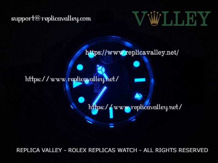 Rolex GMT-Master II 126713 Guinness Replica Watches