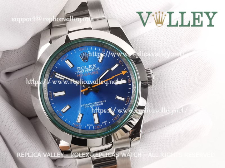 メロロ Rolex Oyster Perpetual Milgauss 116400 Z-Blue Dial