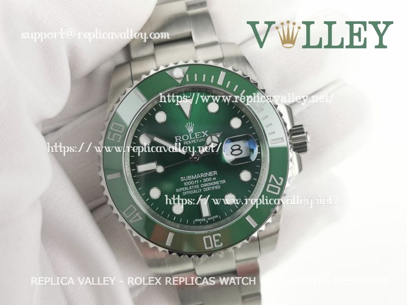 Submariner 116610LV 2017 (Hulk) For Rent –  (Meta Watch  Trading)