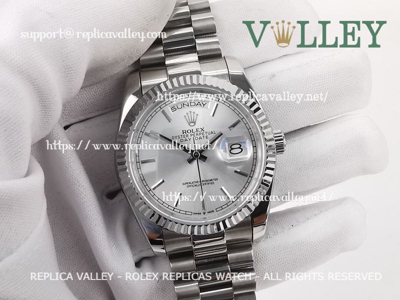 Rolex Replica Day-Date 128239 Fluted Bezel Silver Dial