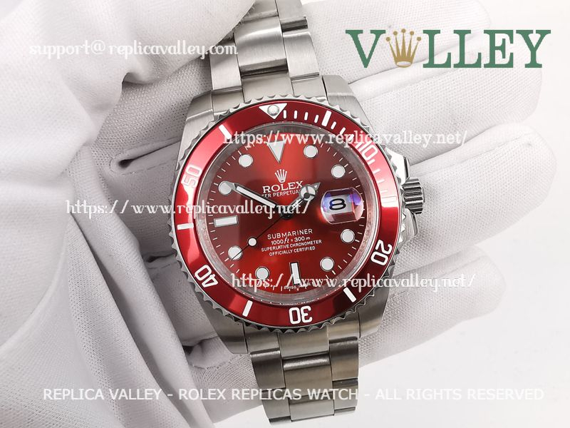 Rolex Replica Submariner 16610 Custom Ruby Red Dial