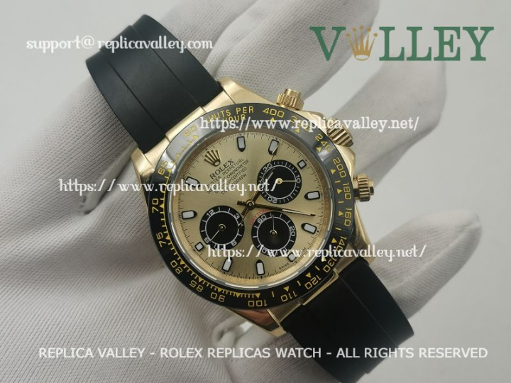 Rolex Replica Daytona 116515LN Rose Gold Pink Dial Rubber Strap