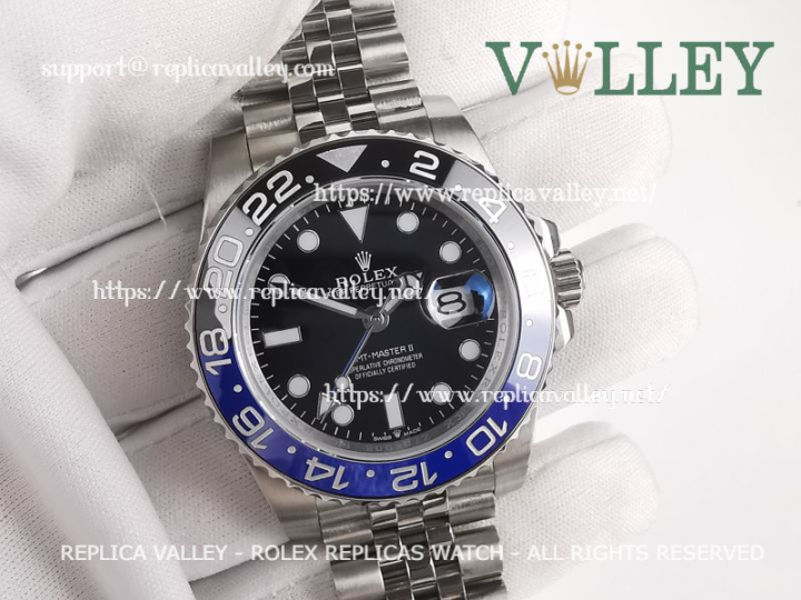 Gmt hotsell batman replica