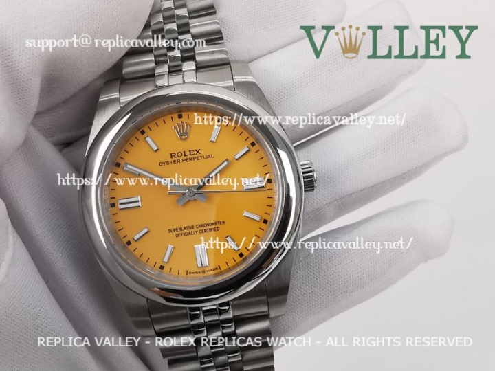 Replica Rolex Oyster Perpetual 124300 41MM Yellow Dial Jubilee Bracelet