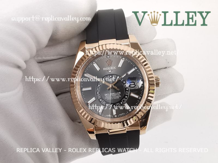 Rolex Sky Dweller 326935 Rubber Strap 42MM Dark Rhodium Dial